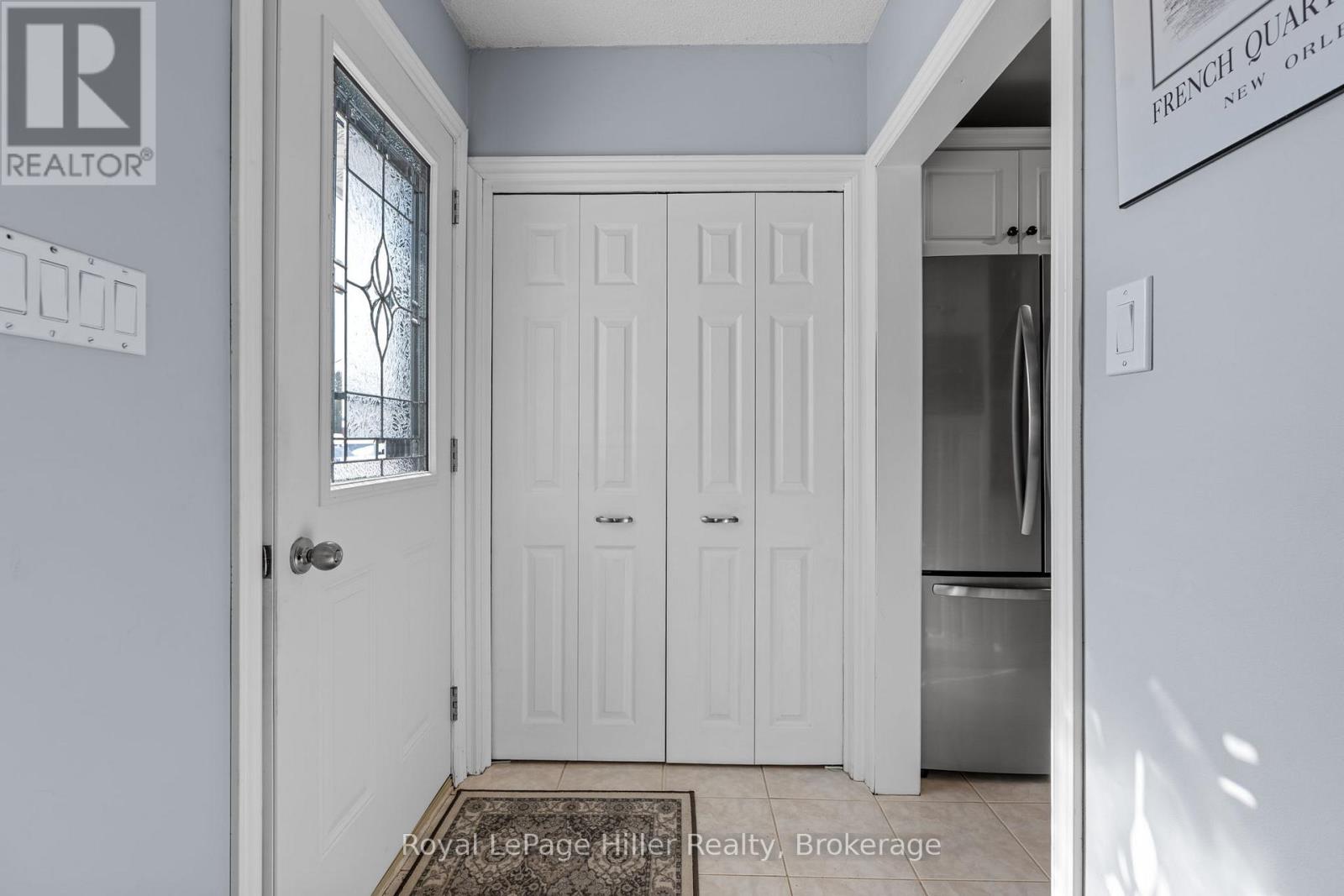 248 REDFORD CRESCENT - Photo 4 of 50, Stratford, Ontario