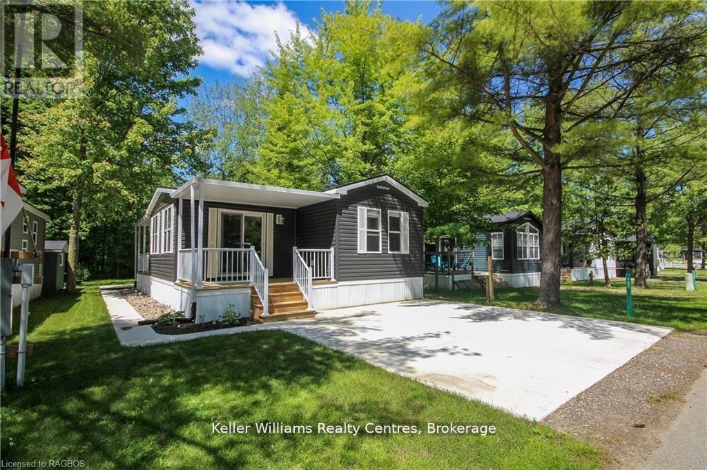 157 - 13 SOUTHLINE AVENUE