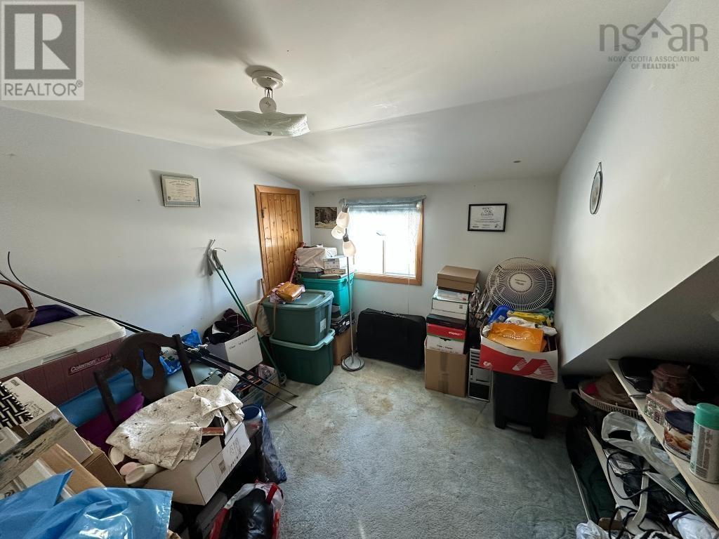 Property 18 of 29 of 2043 Highway 359