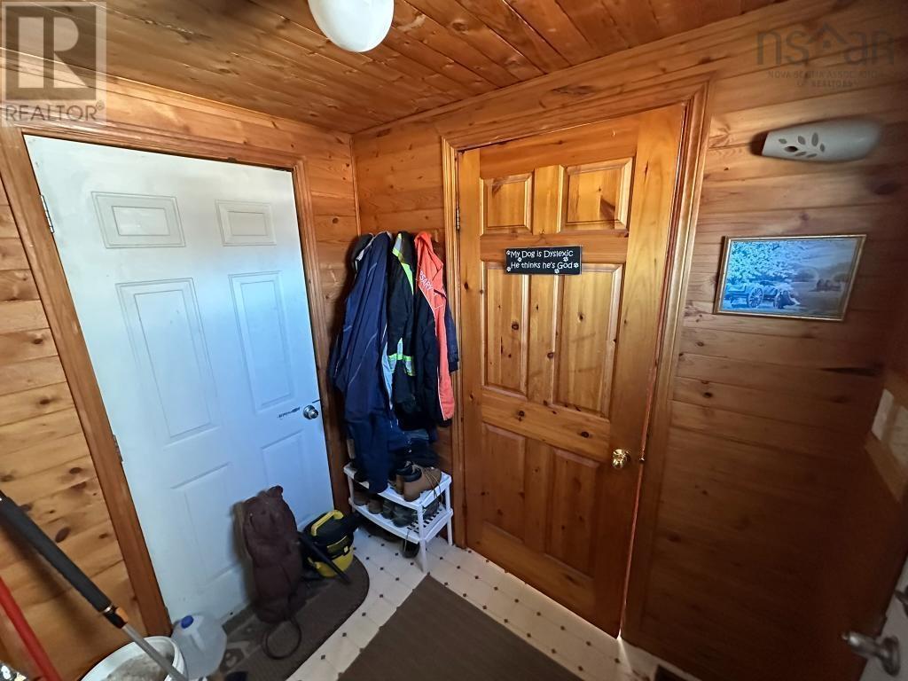 Property 5 of 29 of 2043 Highway 359