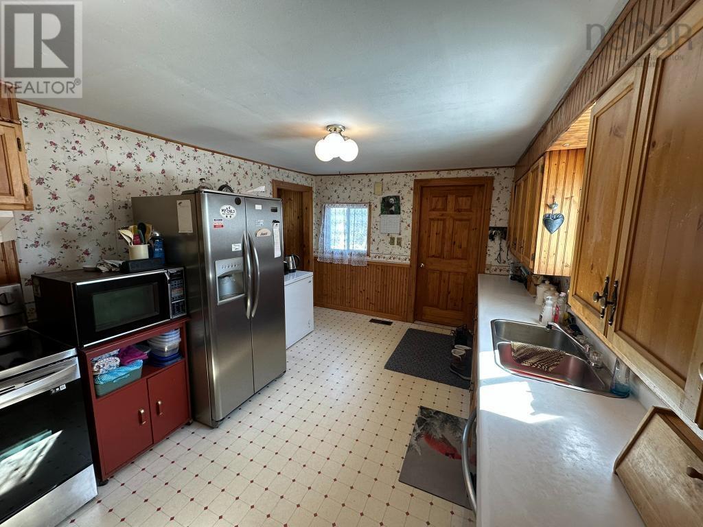 Property 7 of 29 of 2043 Highway 359