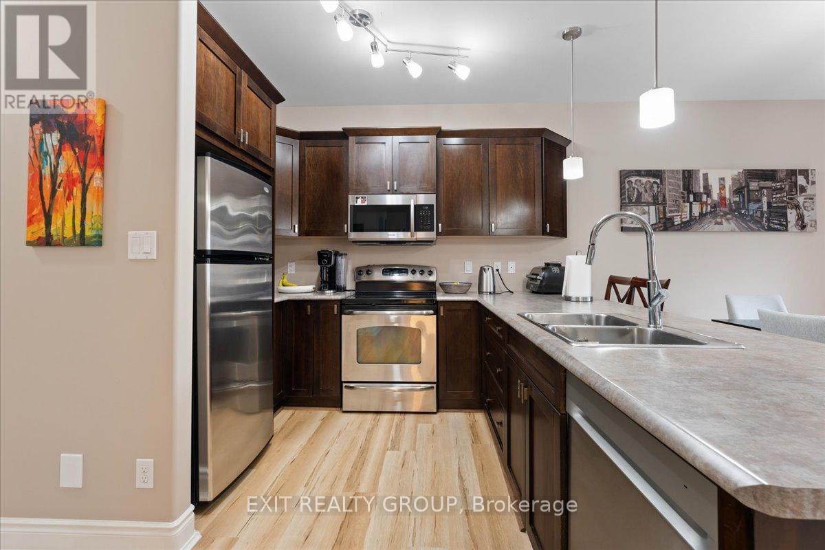 82 MOUNTAIN ASH DRIVE - 7