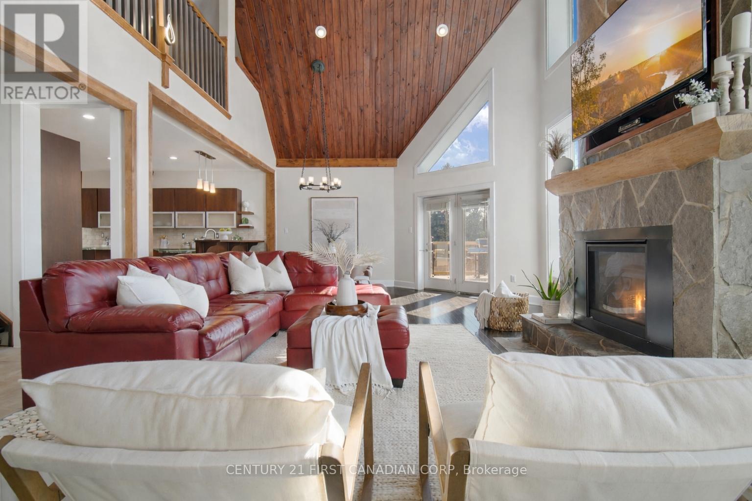 1659 HAMILTON ROAD - 8