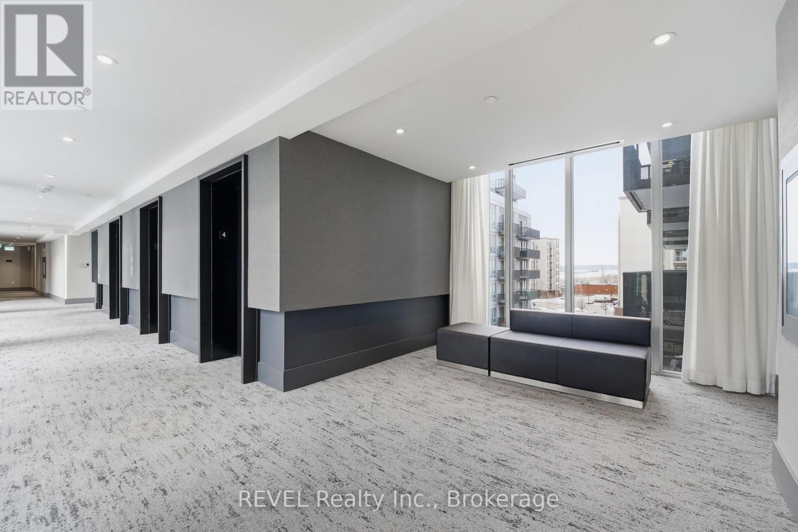 405 - 2450 OLD BRONTE ROAD - Photo 3 of 37, Oakville (WM Westmount), Ontario