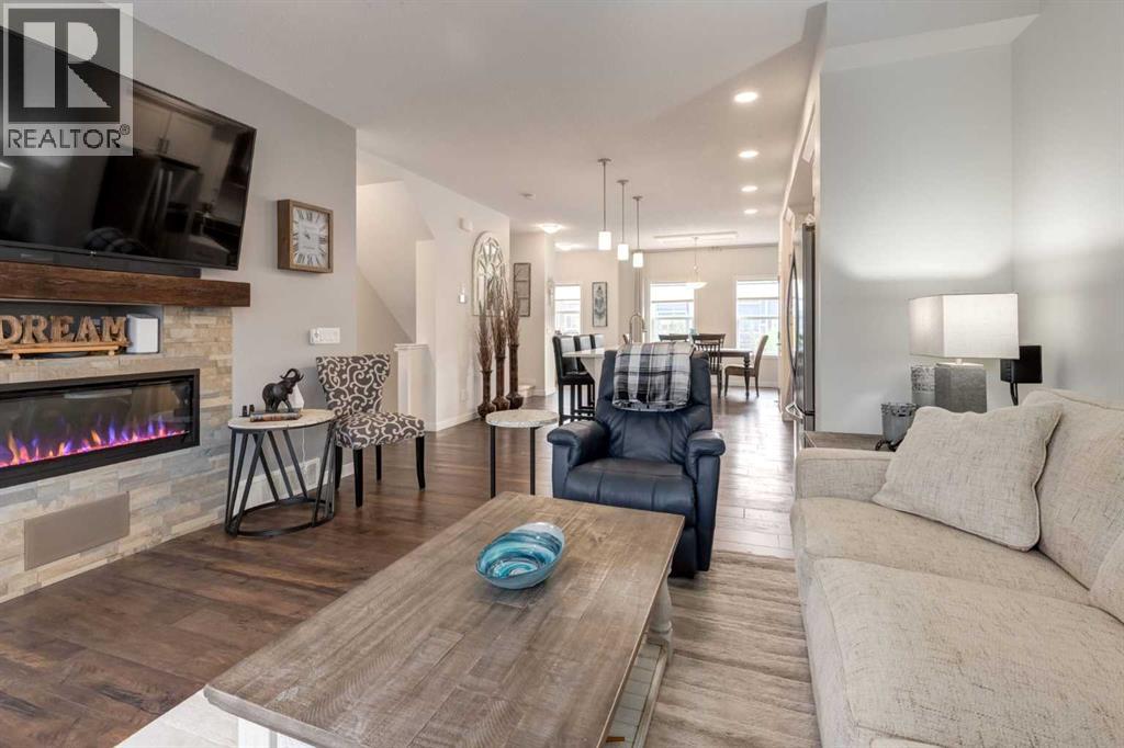 165 Sundown Road, Cochrane