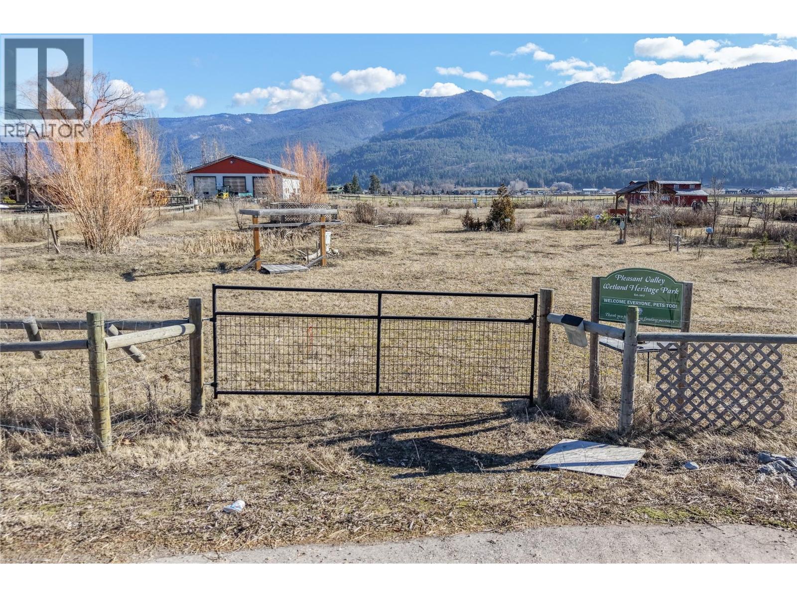 1978 Pleasant Valley Road, Spallumcheen