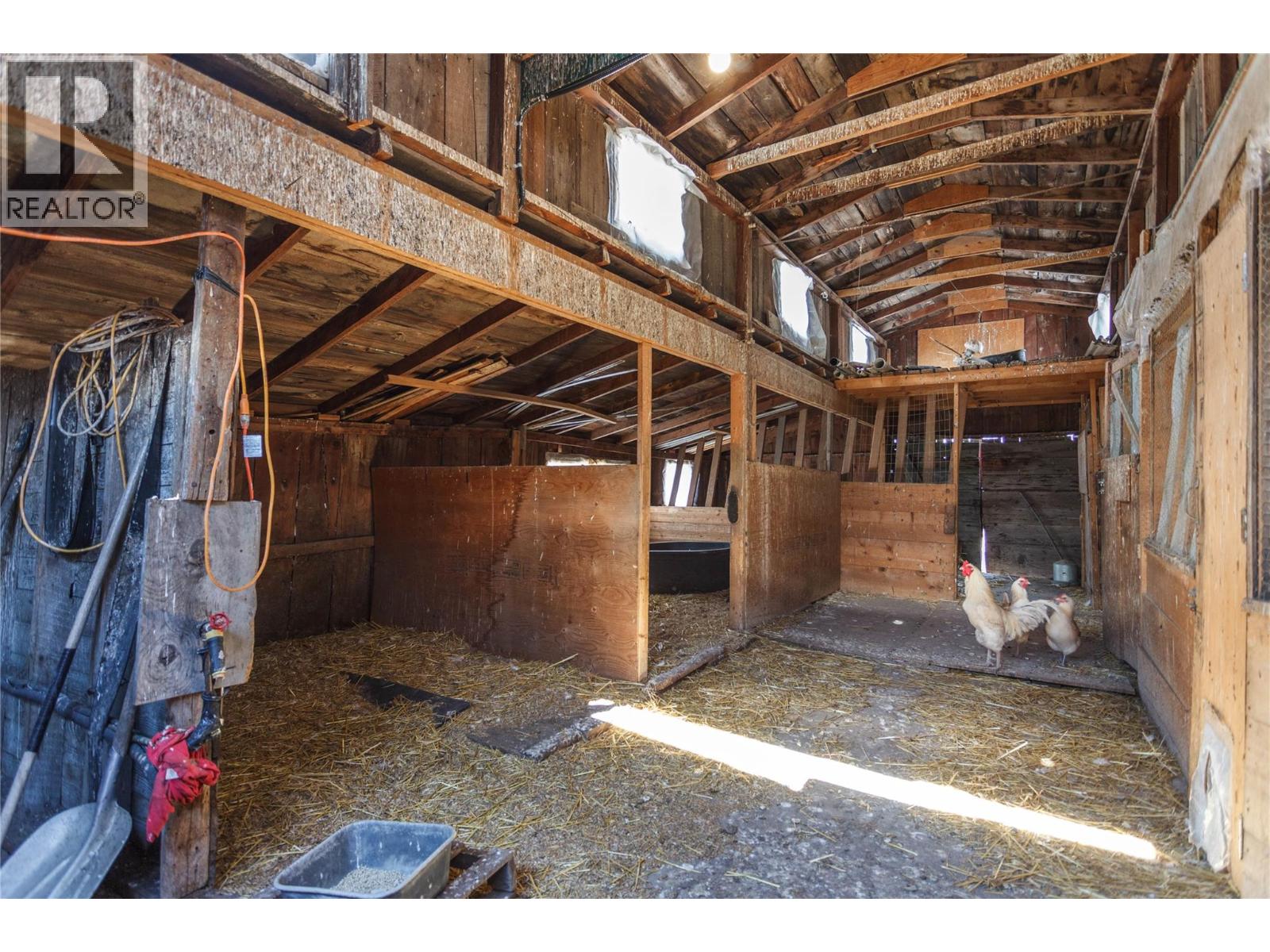 1978 Pleasant Valley Road, Spallumcheen