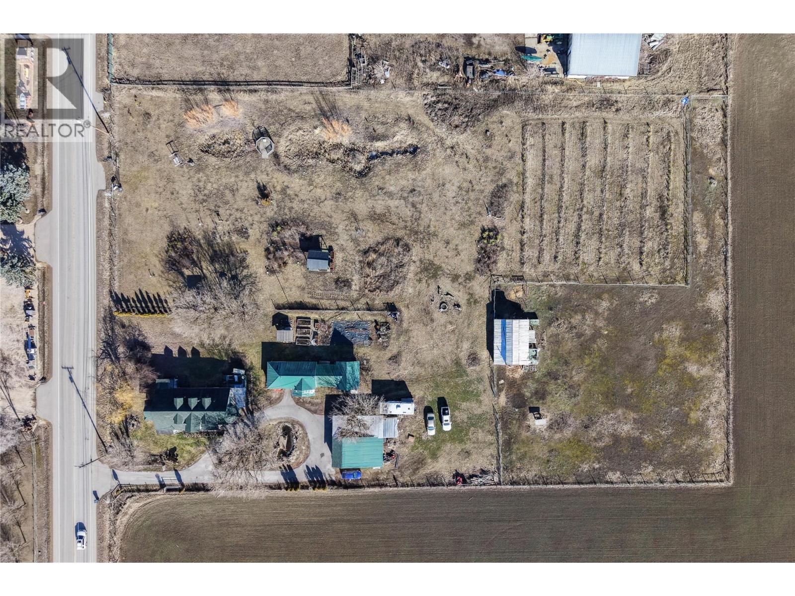 1978 Pleasant Valley Road, Spallumcheen