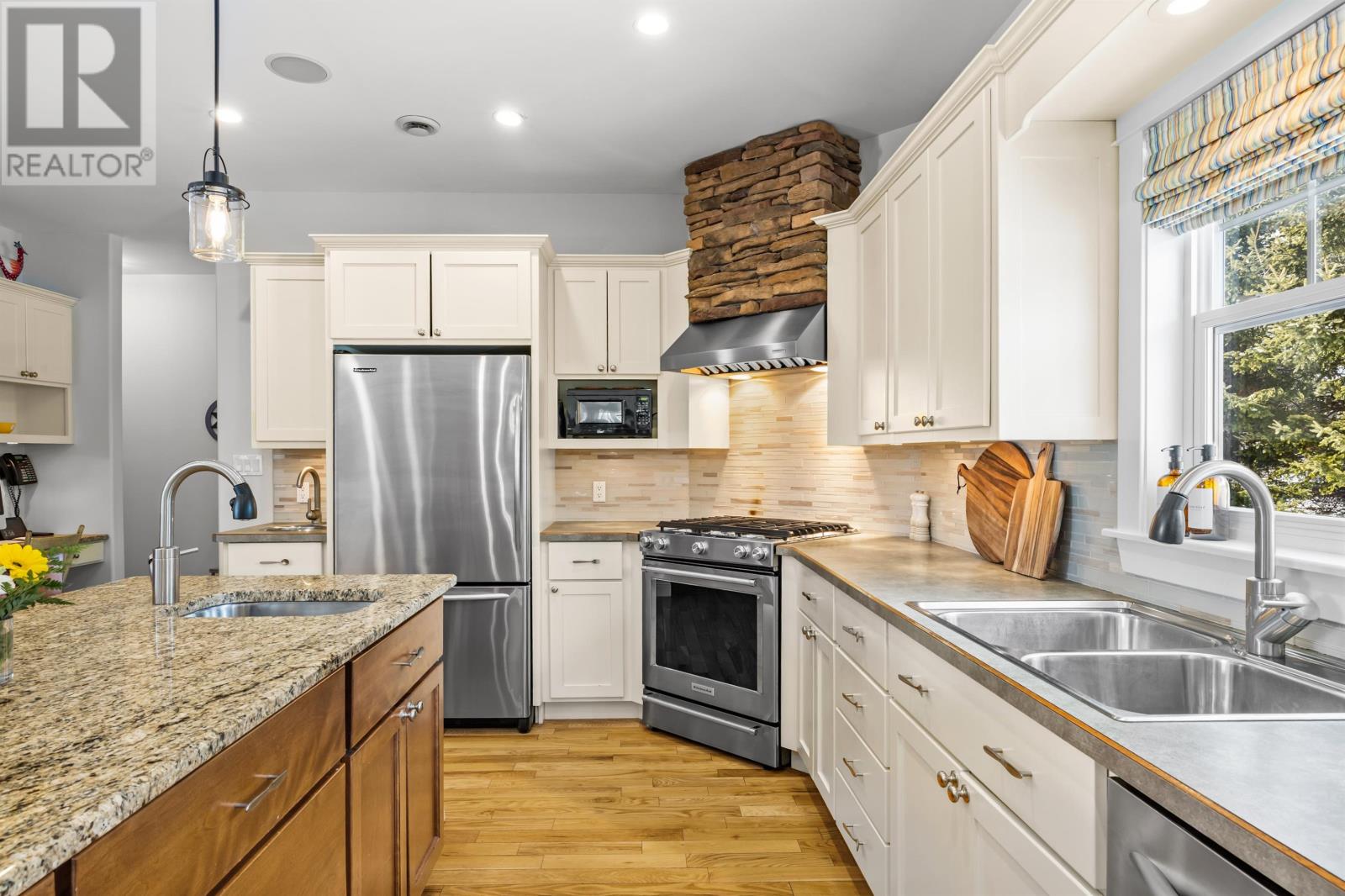 147 Bell Crescent - 12