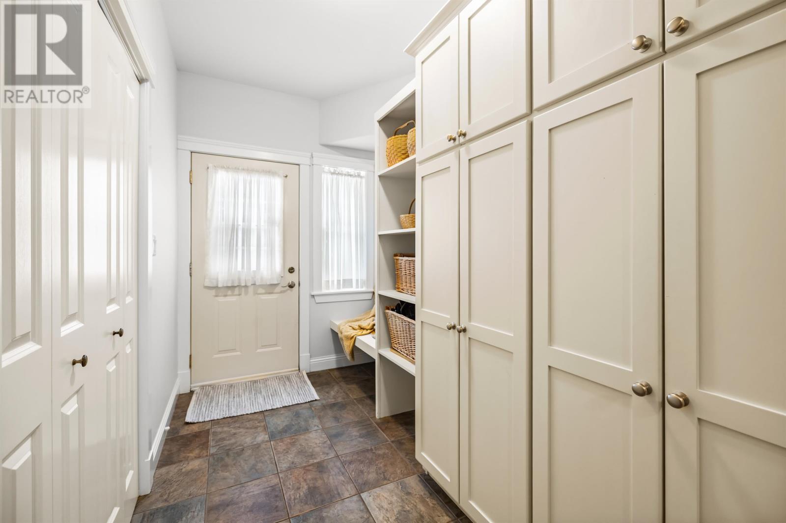 147 Bell Crescent - 22