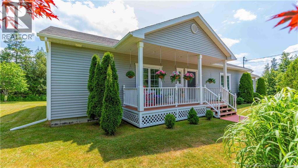 703 BAYVIEW DRIVE - 8