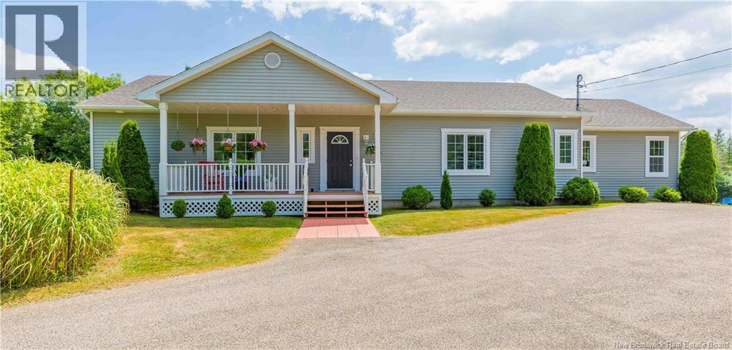 703 BAYVIEW DRIVE - 1