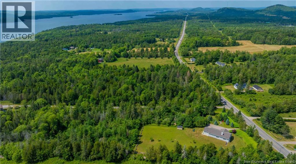 703 BAYVIEW DRIVE - 46