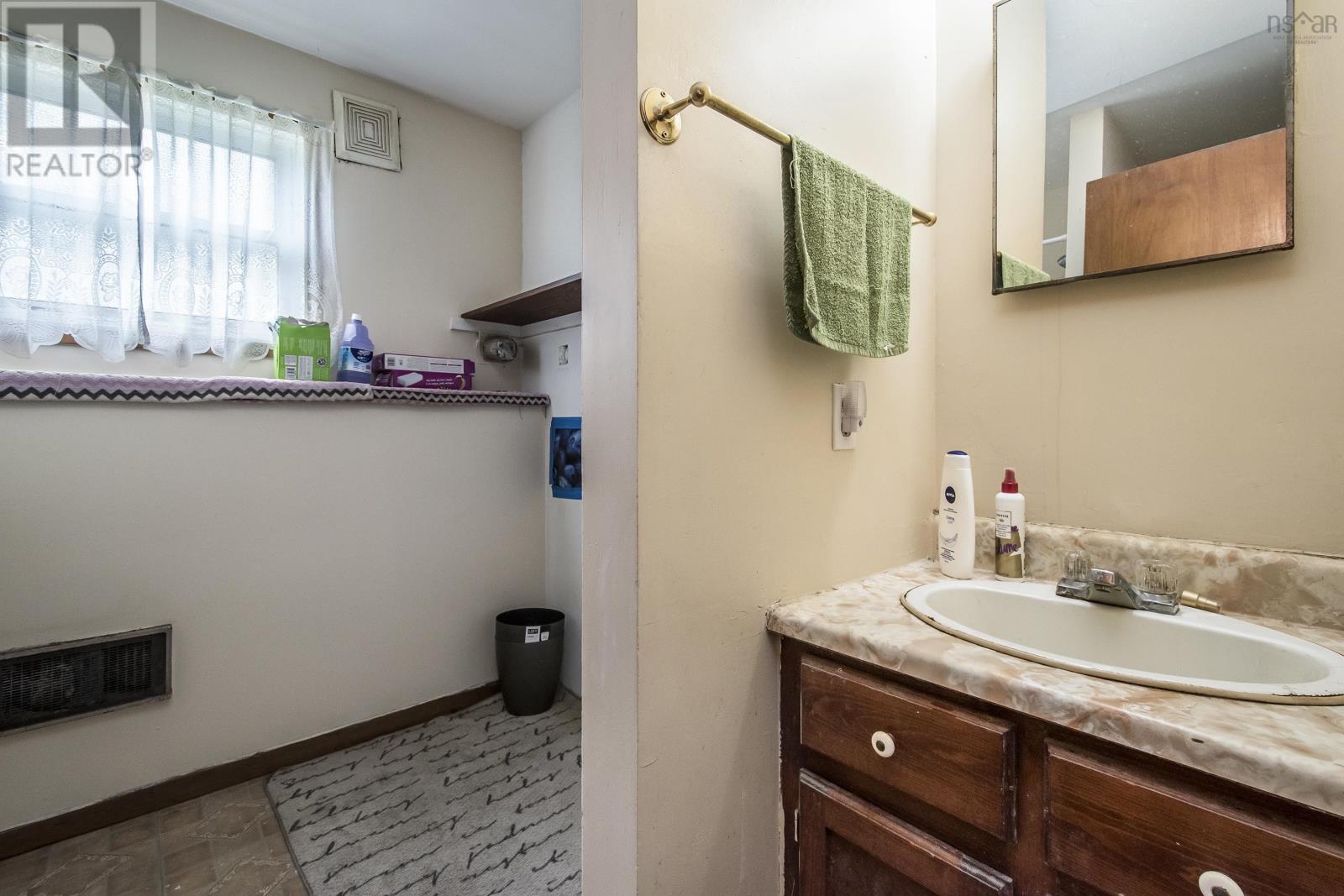 Property 26 of 32 of 3 Lorcon Street