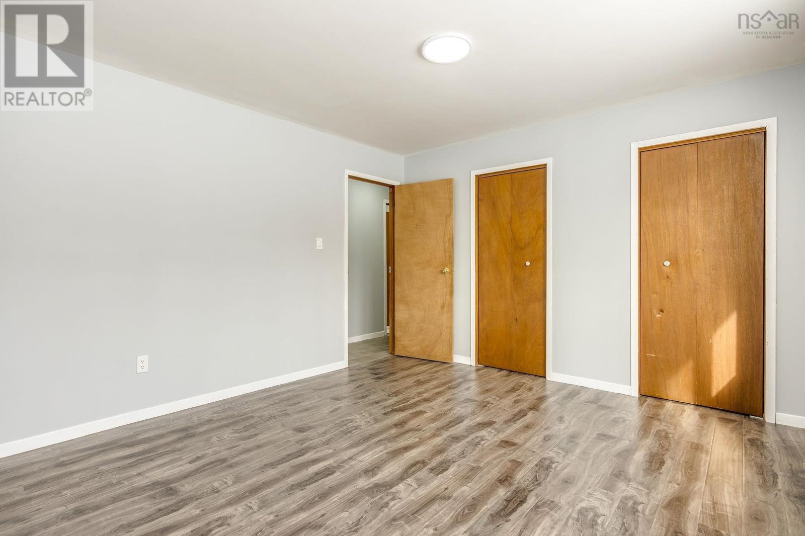 Property 20 of 32 of 3 Lorcon Street