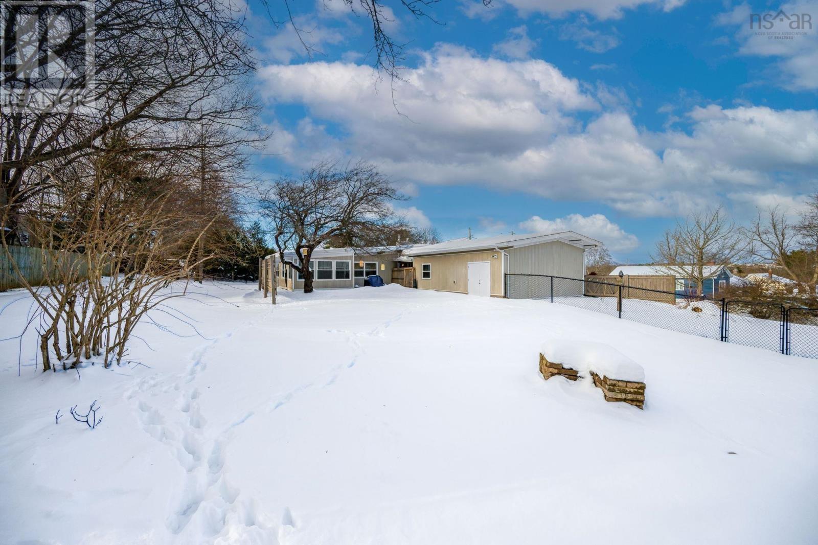 Property 34 of 49 of 6 Lavinia Street