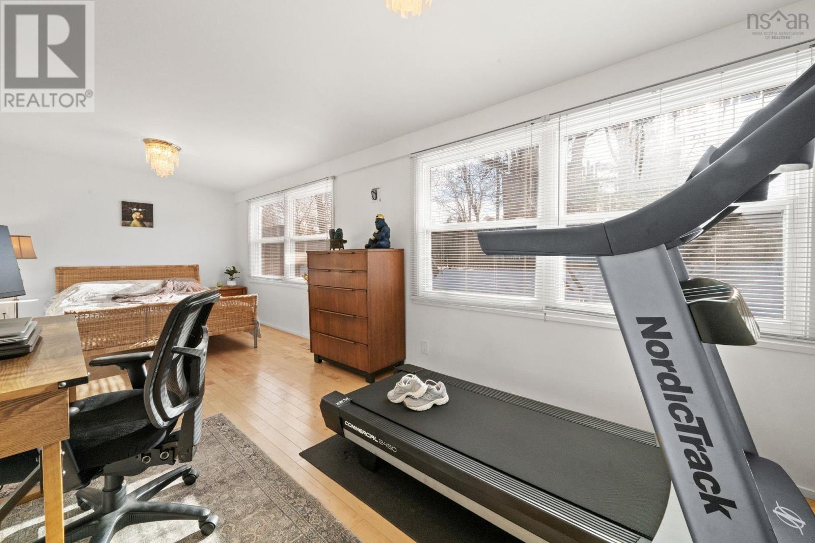 Property 20 of 49 of 6 Lavinia Street