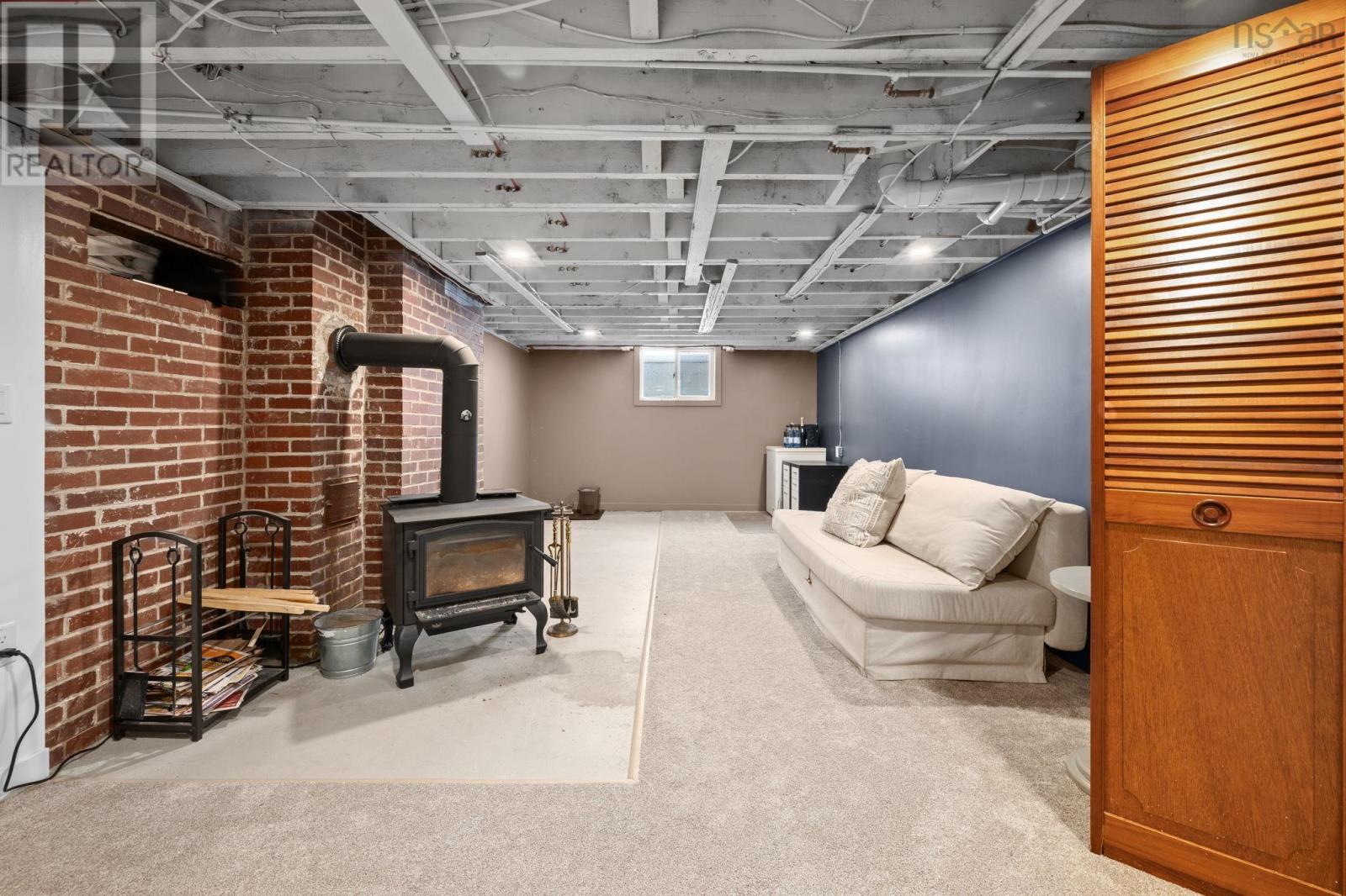 Property 27 of 49 of 6 Lavinia Street