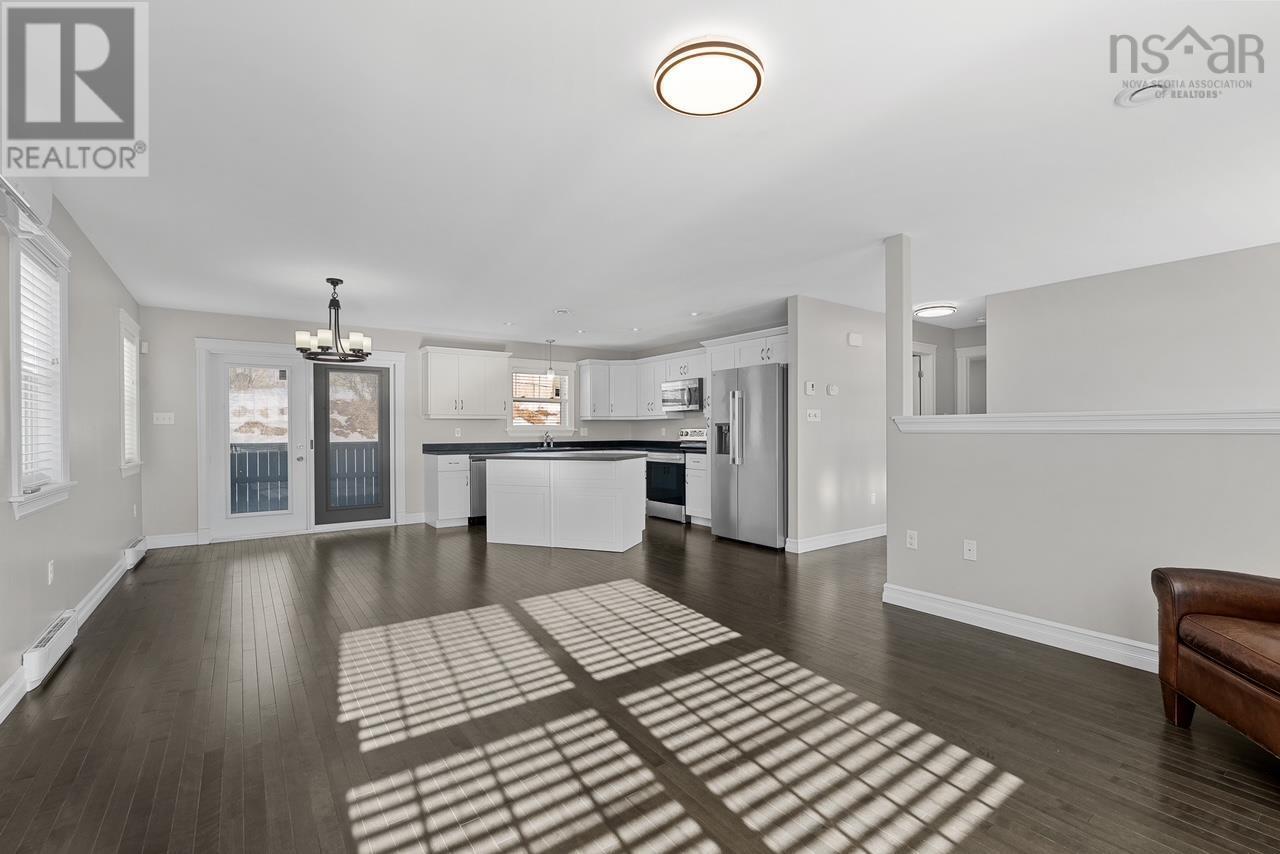 Property 8 of 33 of 5 Kiel Court