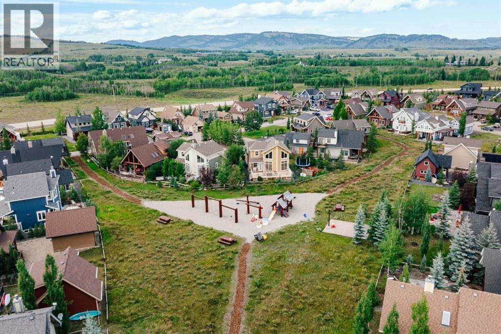 
          407 Cottageclub Grove
            <br/>
            <span>Rural Rocky View County</span>
            , 
            <span>AB</span>
             <span>T4C1B1</span>
         - Photo 35