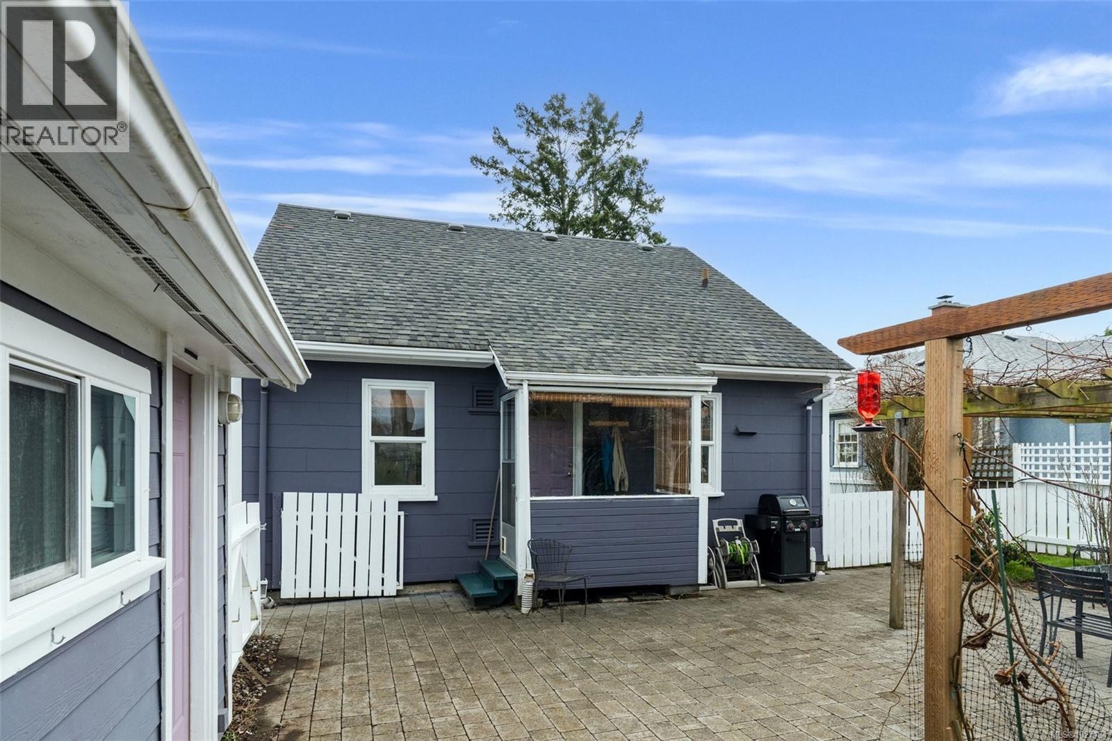  1570 Clawthorpe Avenue, Victoria