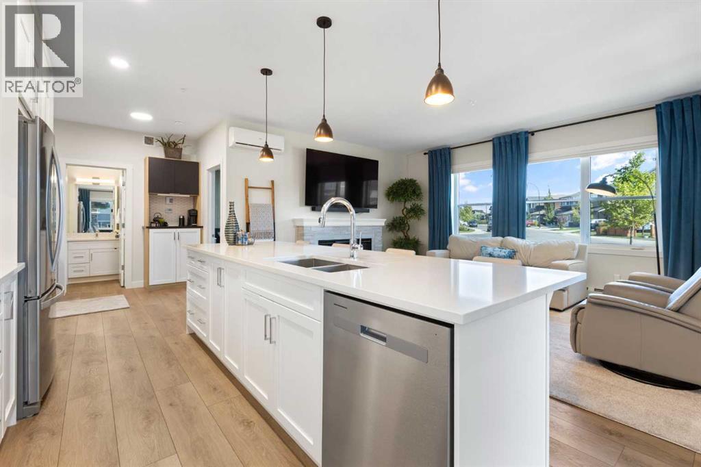 Single Family House for Sale in   Wolf Hollow Crescent SE Wolf Willow Calgary 