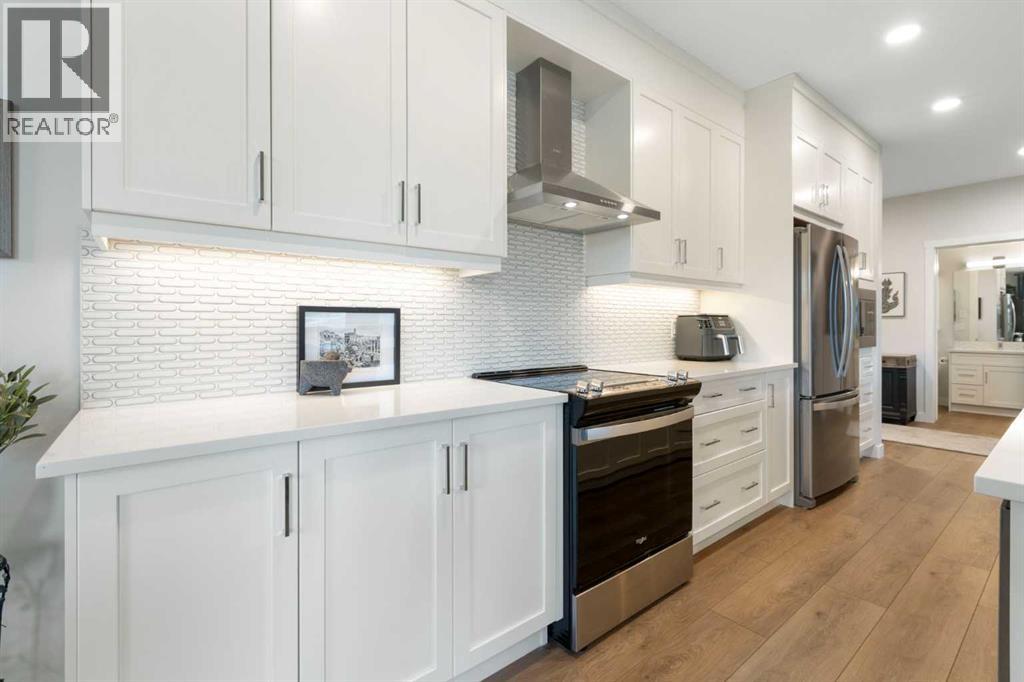 Single Family House for Sale in   Wolf Hollow Crescent SE Wolf Willow Calgary 