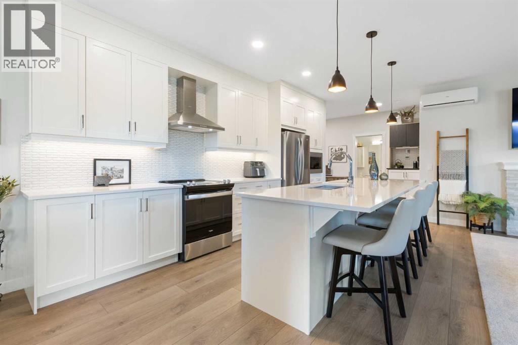 Single Family House for Sale in   Wolf Hollow Crescent SE Wolf Willow Calgary 