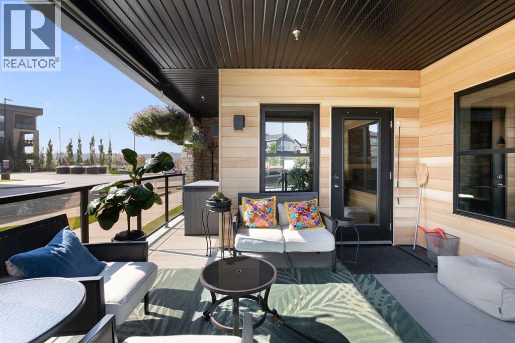 Single Family House for Sale in   Wolf Hollow Crescent SE Wolf Willow Calgary 