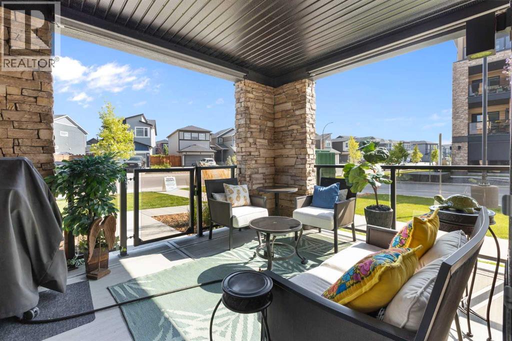 Single Family House for Sale in   Wolf Hollow Crescent SE Wolf Willow Calgary 