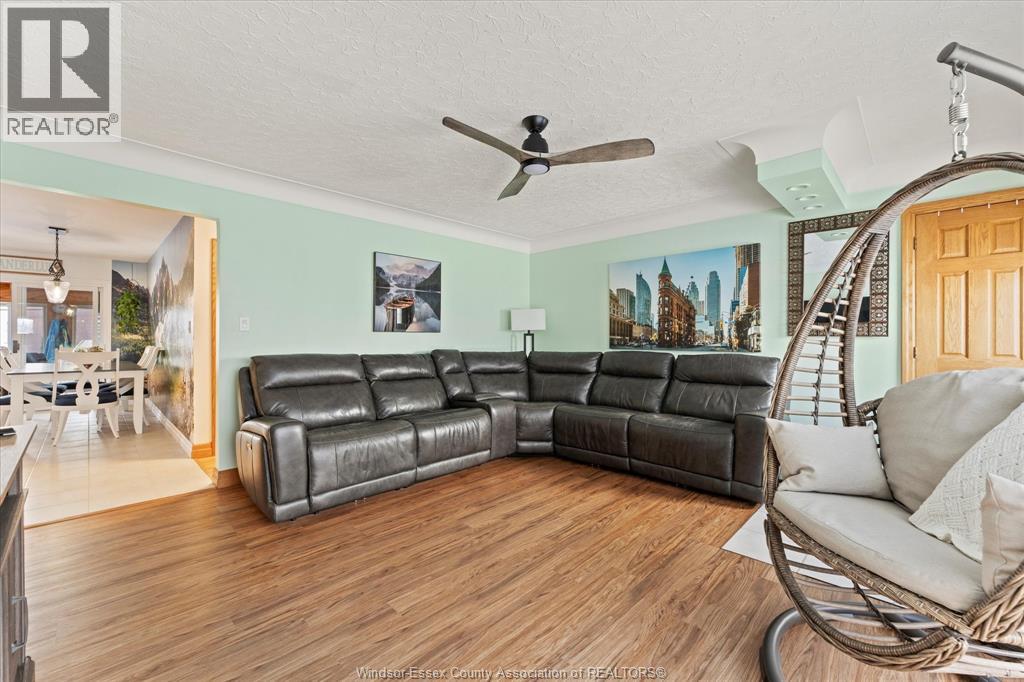 22 ROGER STREET - Photo 3 of 34, Leamington, Ontario