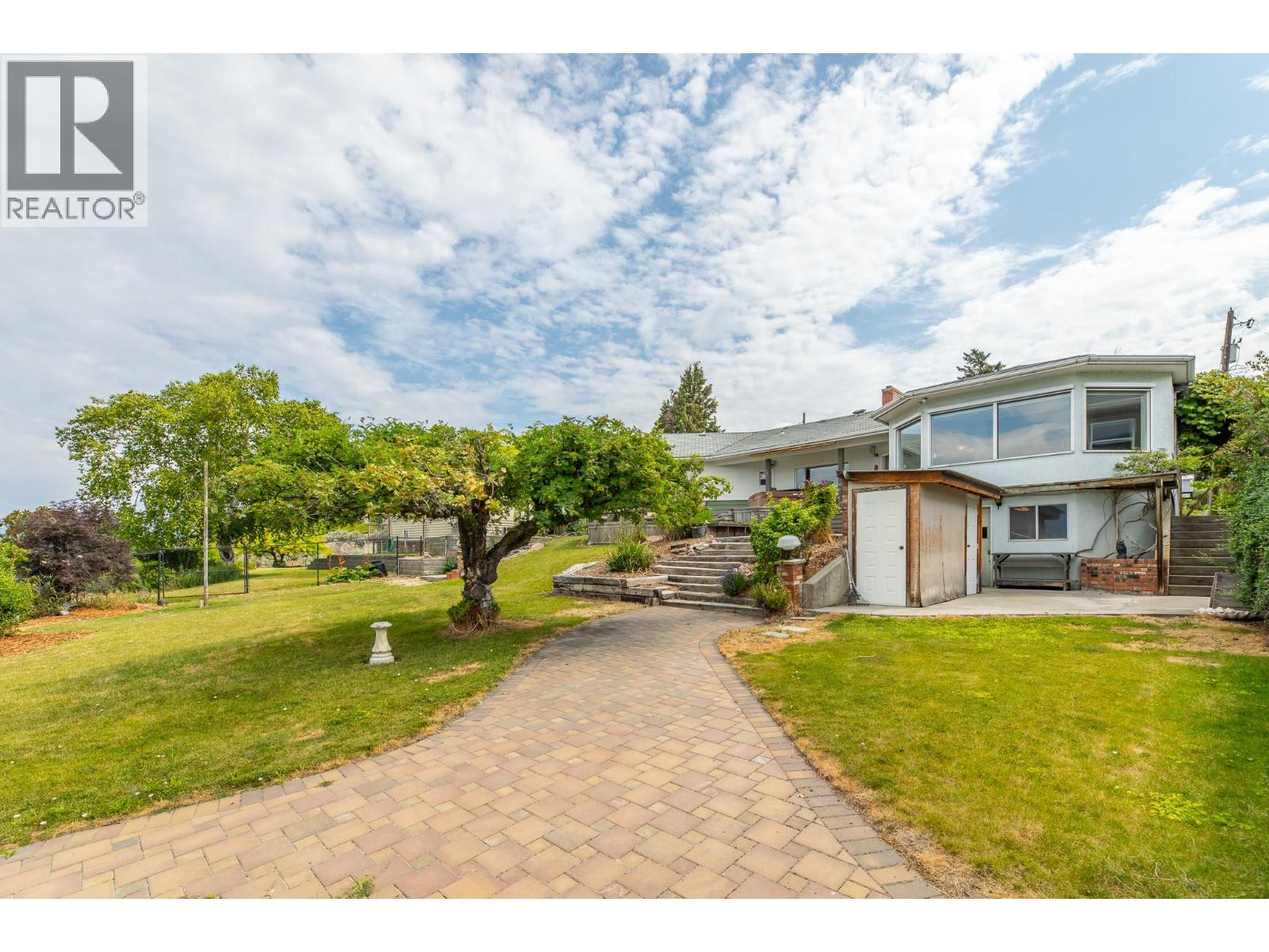 198 Bankview Place, Penticton