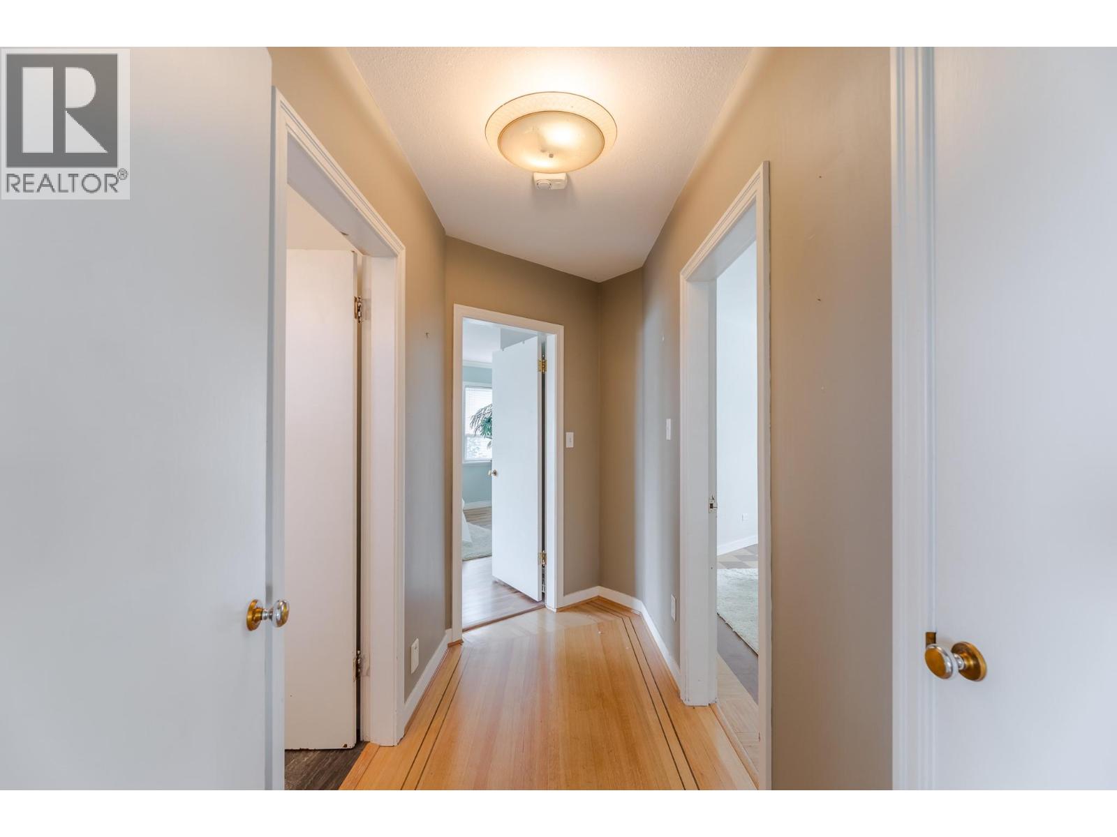 198 Bankview Place, Penticton