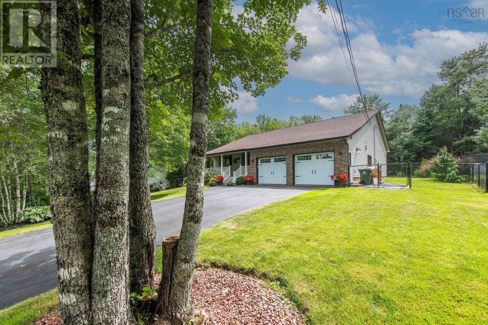 Property 31 of 47 of 59 Poplar Drive