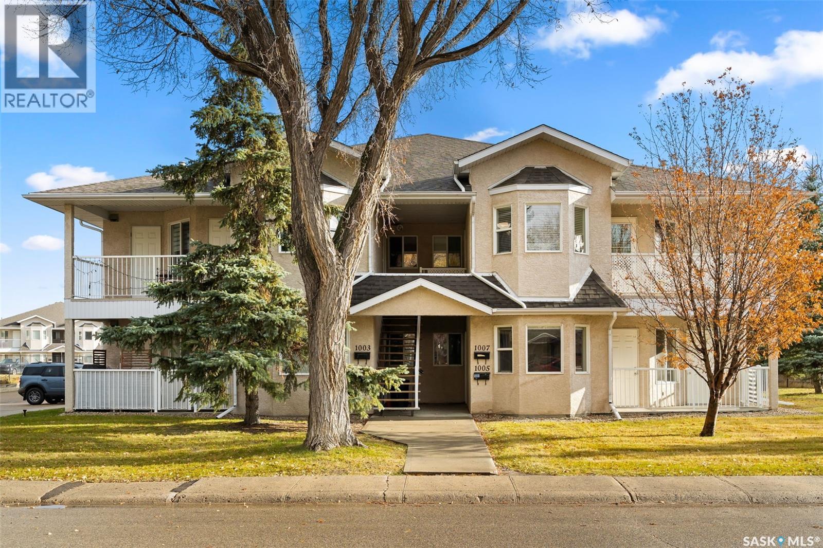 1005 Birchwood PLACE - Main photo, Regina, Saskatchewan