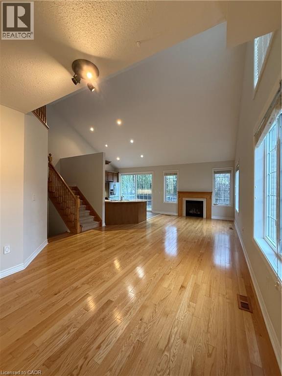 4210 SAUNDERS Crescent - Photo 5 of 37, Burlington, Ontario