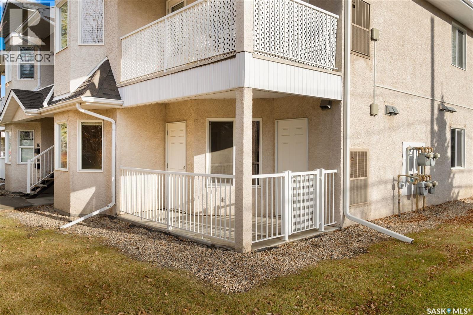 1005 Birchwood PLACE - Photo 4 of 36, Regina, Saskatchewan