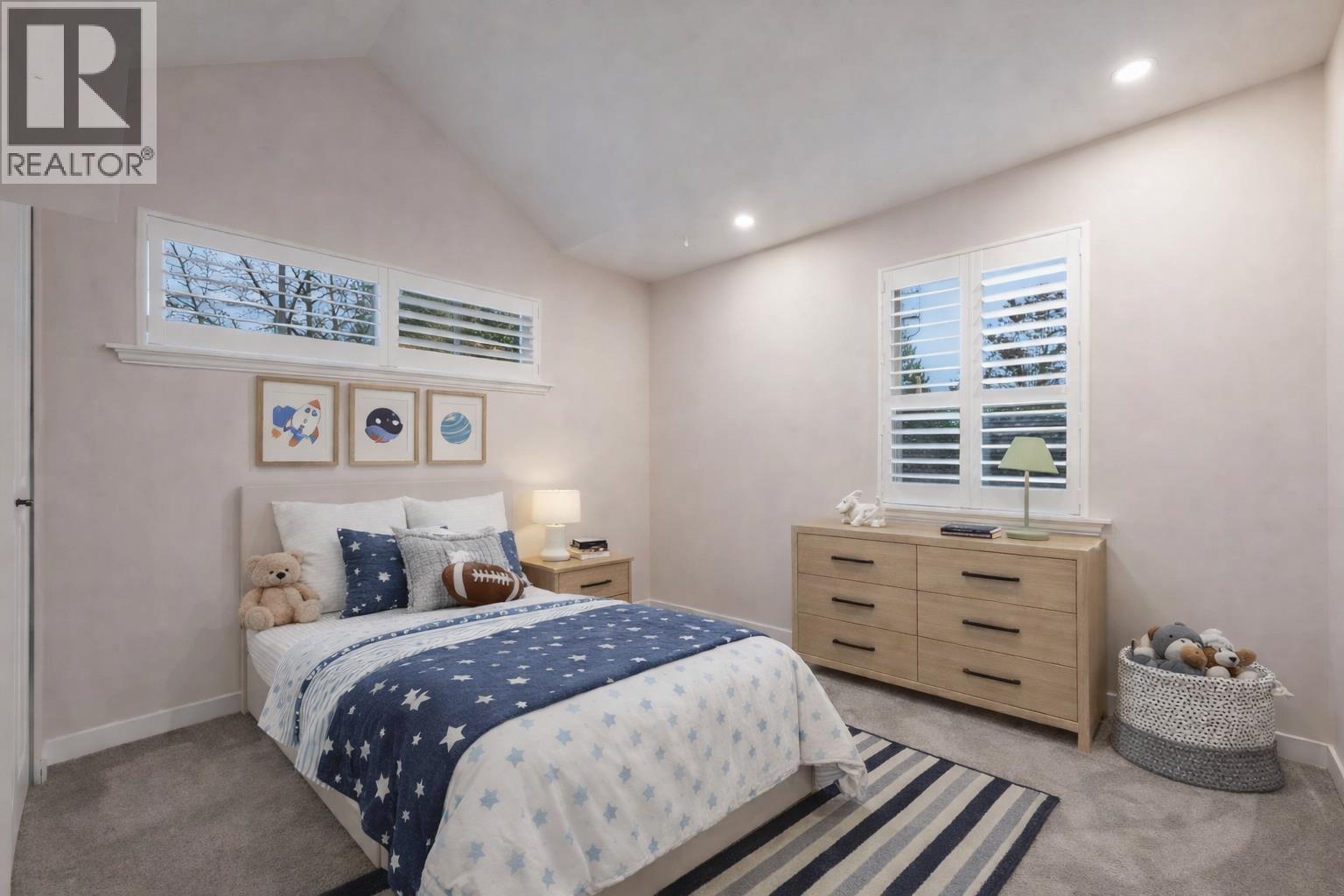 1645 ST. ANDREWS AVENUE