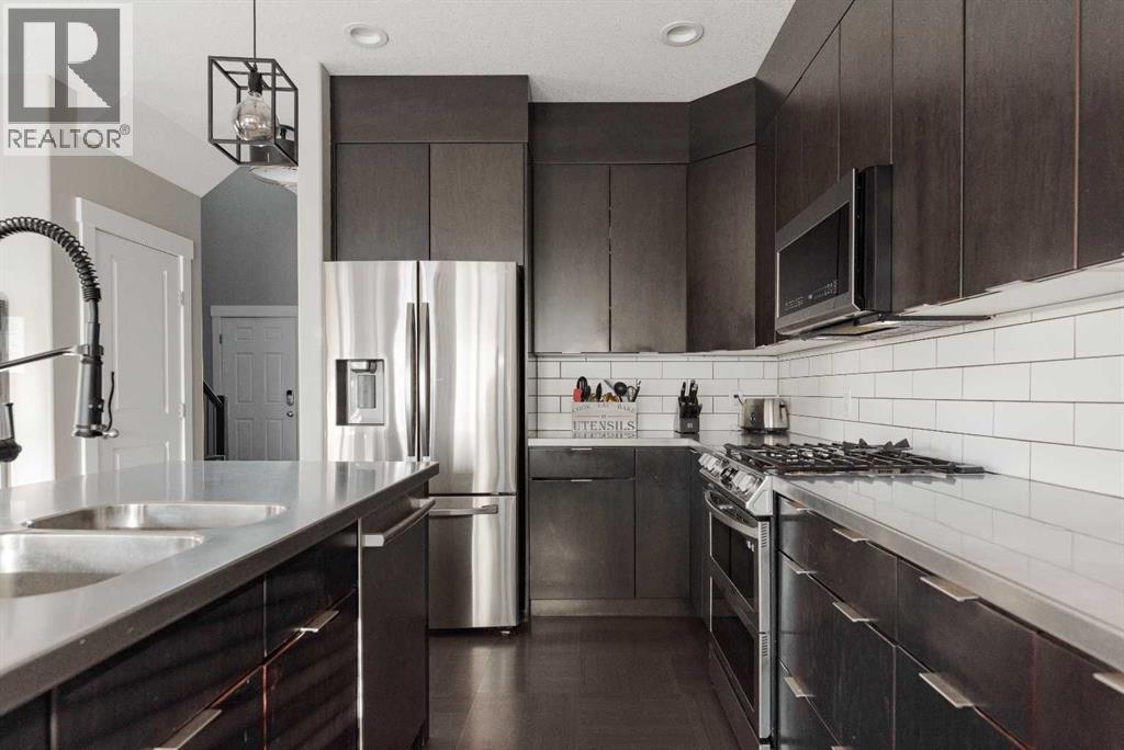 169 Shalestone Way - Photo 5 of 39, Fort McMurray, Alberta