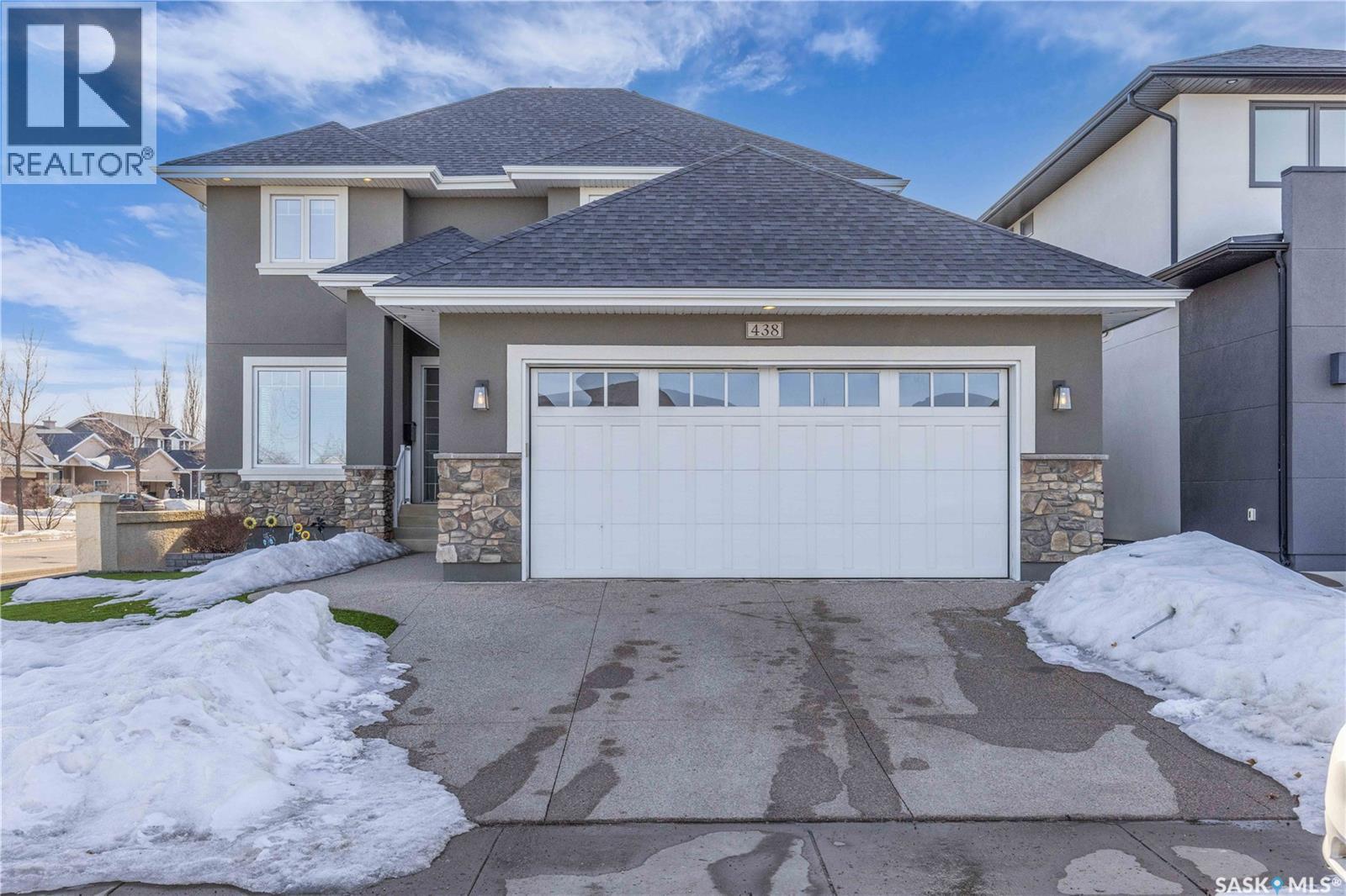 438 Horlick MANOR - 1
