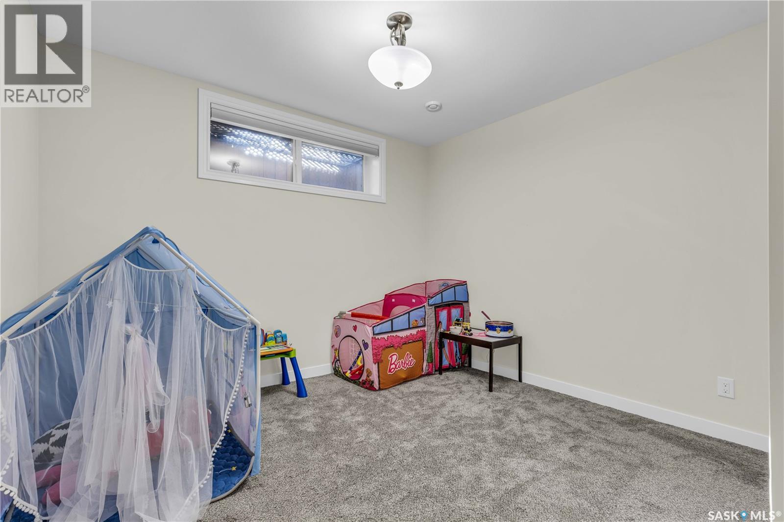438 Horlick MANOR - 37