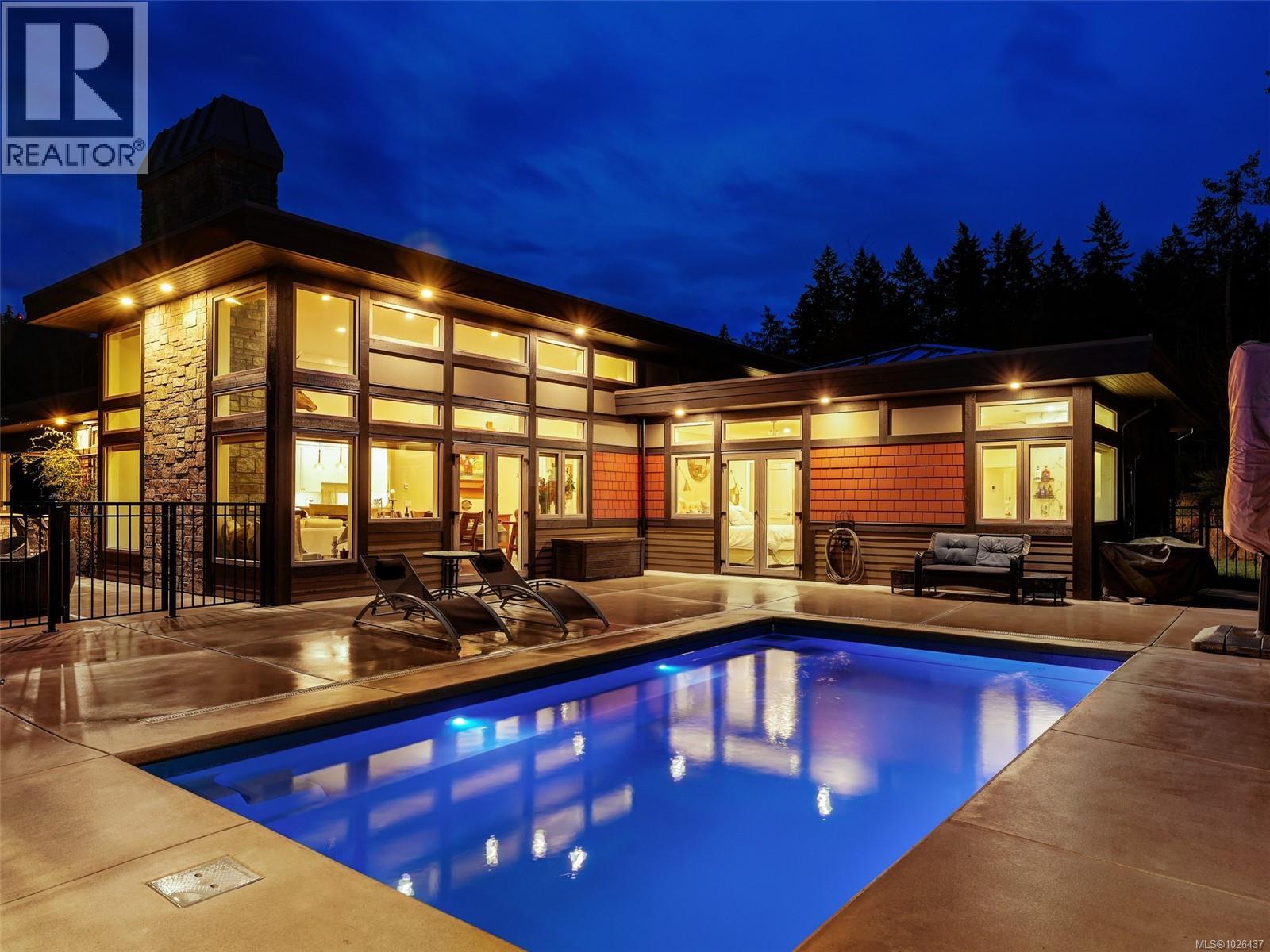 1096 Maple Rd - Photo 2 of 51, North Saanich, British Columbia