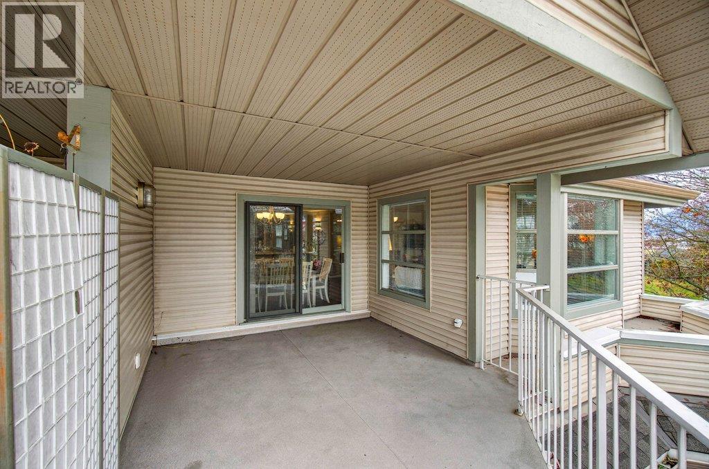 111 Harbourfront Drive NW Unit# 2, Salmon Arm