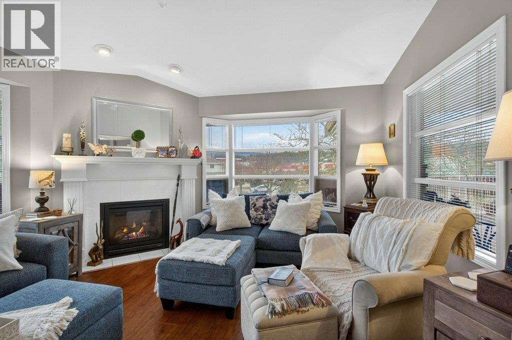 111 Harbourfront Drive NW Unit# 2, Salmon Arm