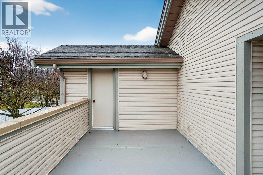 111 Harbourfront Drive NW Unit# 2, Salmon Arm