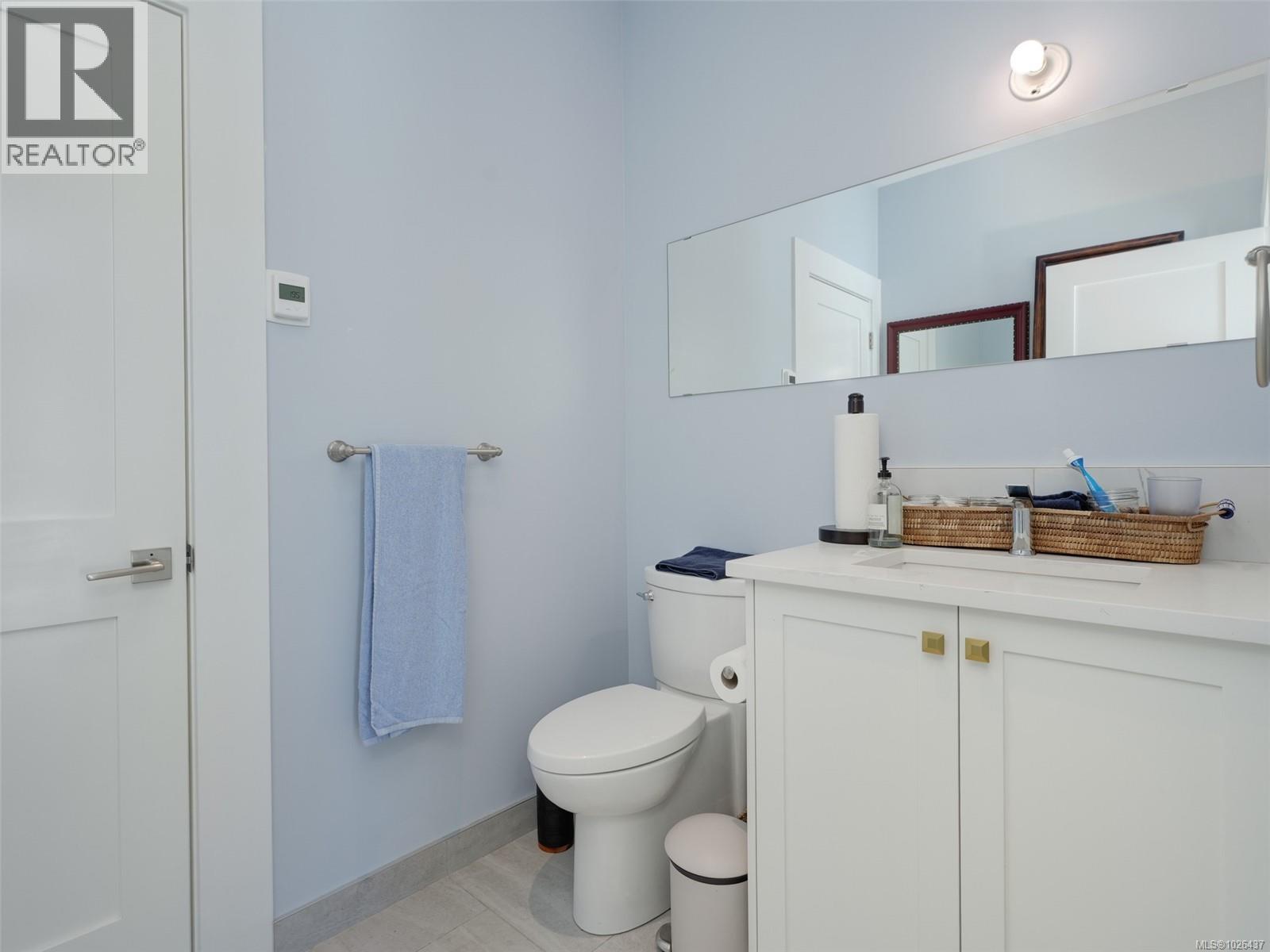  1096 Maple Road, North Saanich