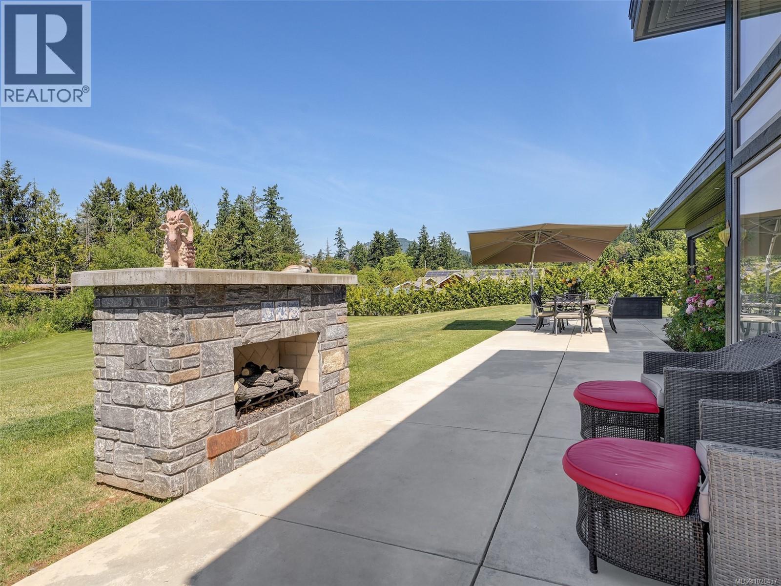  1096 Maple Road, North Saanich