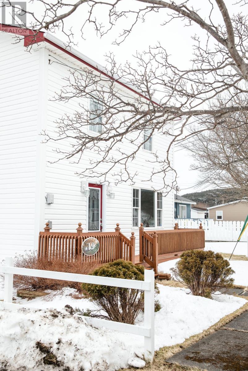 19 Swan's Road - Photo 3 of 43, Placentia, Newfoundland & Labrador