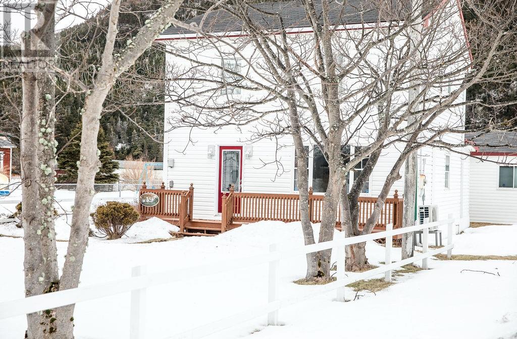 19 Swan's Road - Photo 4 of 43, Placentia, Newfoundland & Labrador