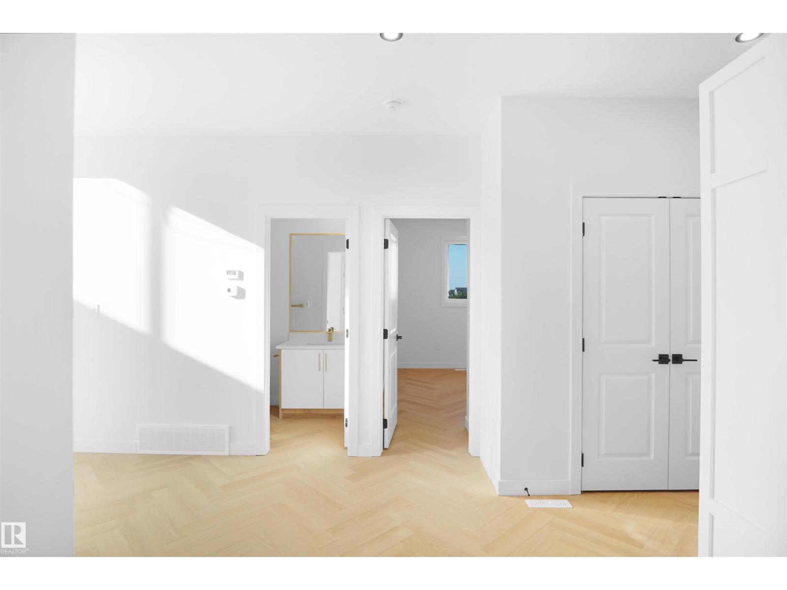 11 TRILL PT - Photo 5 of 44, Spruce Grove, Alberta